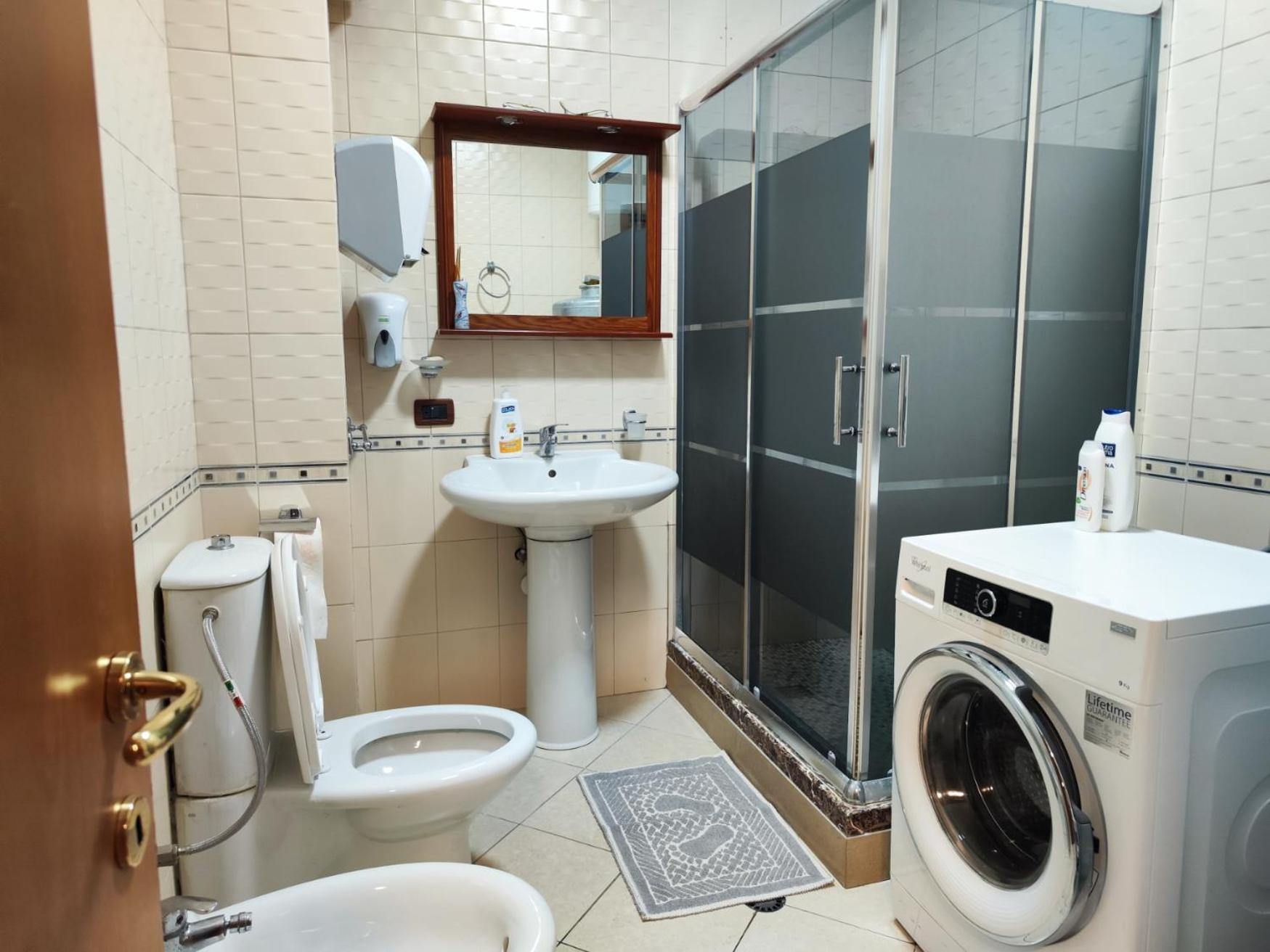 The Best Guesthouse In טיראנה מראה חיצוני תמונה